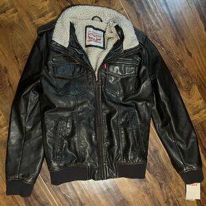 Levi Strauss Faux Leather Sherpa Lined Bomber Style Jacket Small
